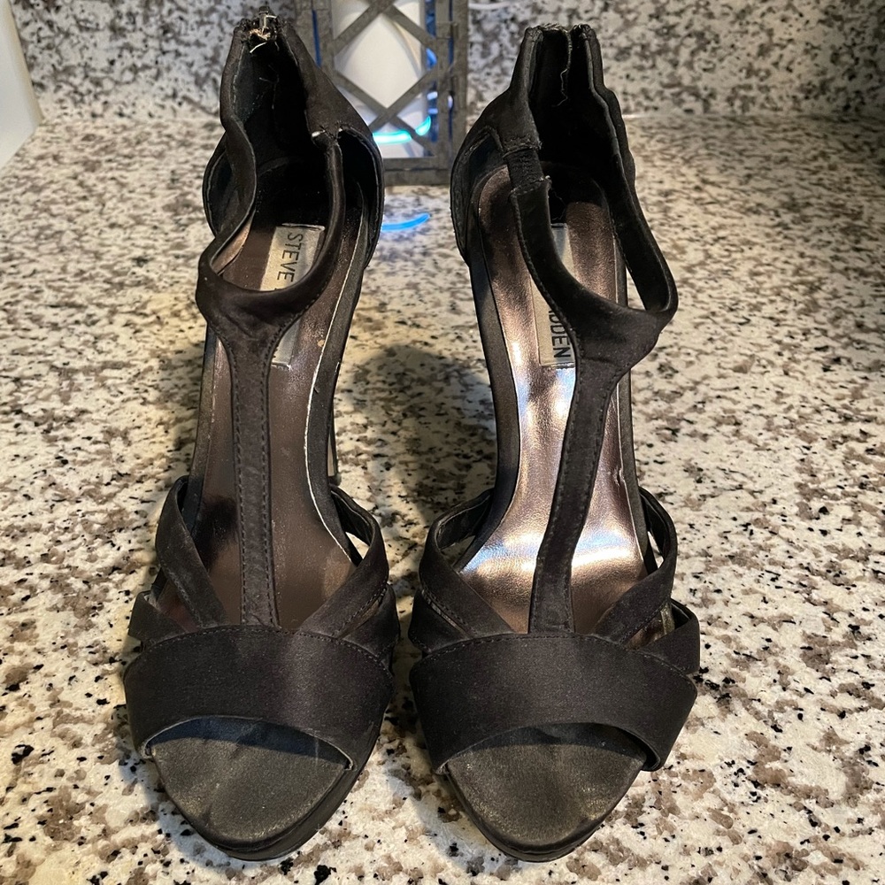 Steve Madden black stiletto
